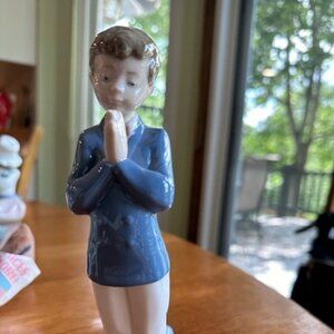 NAO by Lladro praying boy figurine. Perfect for holy communion gift.